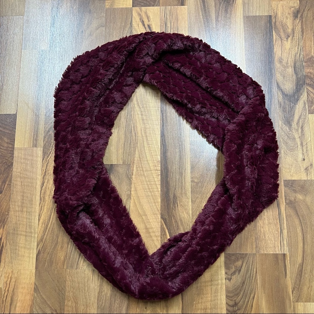 Fuzzy dark maroon infinity scarf